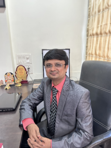 best homeopathy doctor in Mumbai in clinic